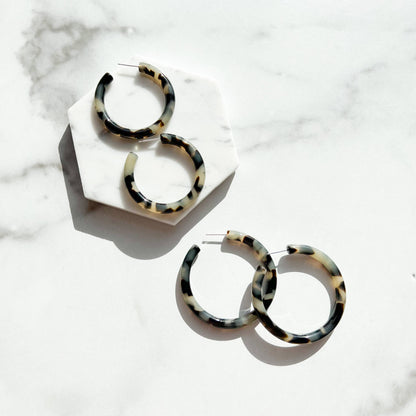Fenna and Fei Round Hoops in Bio Blonde Tortoise