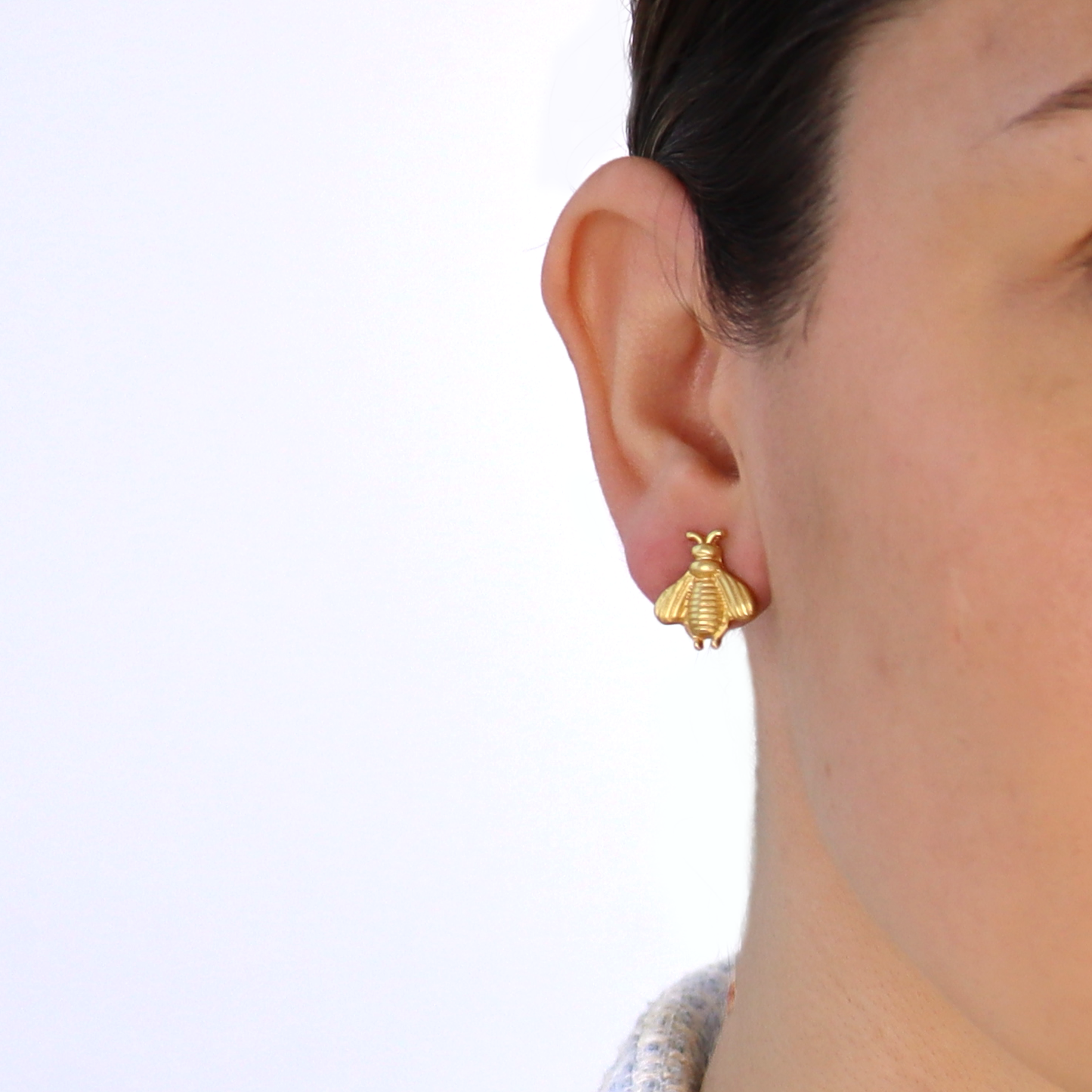Delicate Bee Stud Earrings - 24K pGold Plated