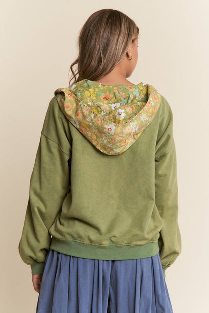 Mineral Washed Floral Print Hooded Pull-Over
