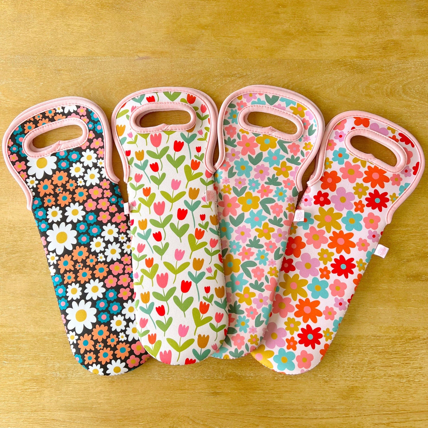 Insulated Wine Bag / Wine Gift Tote - Retro Floral