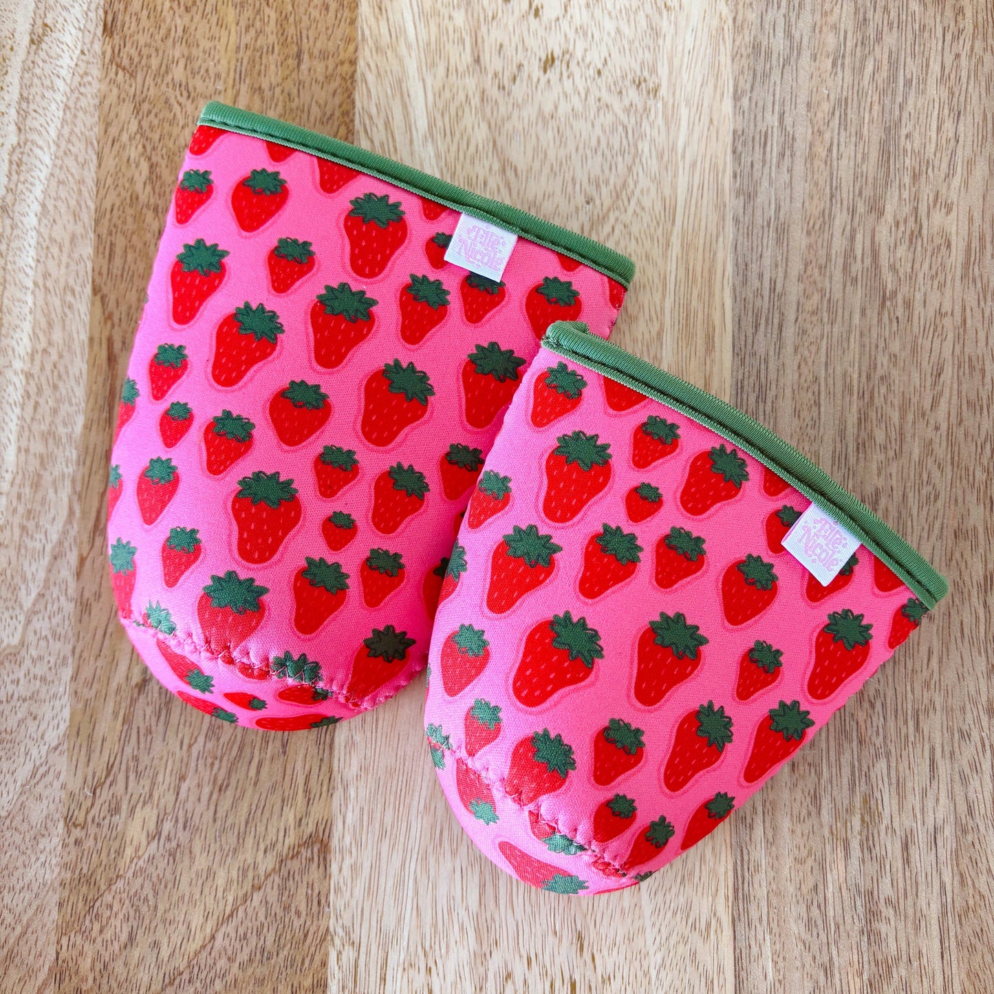 Coffee Cup Cover - Strawberry Field - Iced Drink Sleeve
